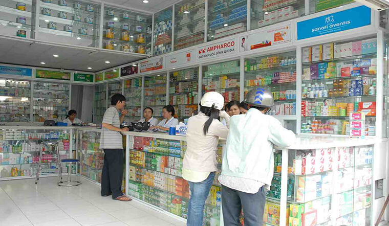 Thi Công Quầy Thuốc Tây Tiền Chế Ở Tam Kỳ