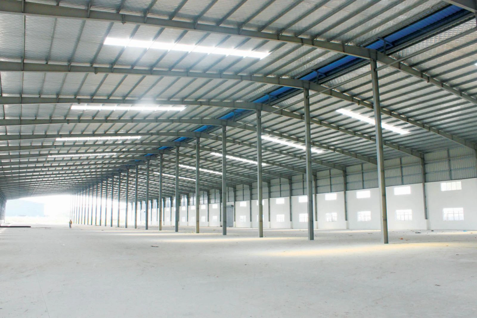 Thi Công Xưởng Kho Chứa Tiền Chế Ở Quy Nhơn Mới Nhất 2026 5 Thi công xưởng kho chứa tiền chế ở Quy Nhơn