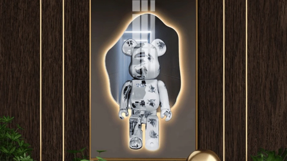 File tranh gấu bearbrick in ấn