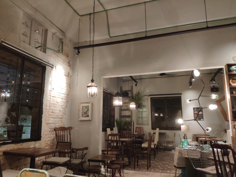 thi công thiết kế quán cafe vintage 30m2 chỉ 100 triệu ở Đà Nẵng