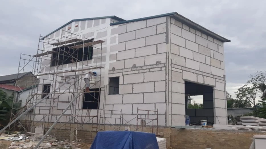 6 giải pháp xây nhà tiền chế 150 triệu tại Đà Nẵng không nên bỏ qua 4 Xây nhà tiền chế bằng tấm bê tông nhẹ