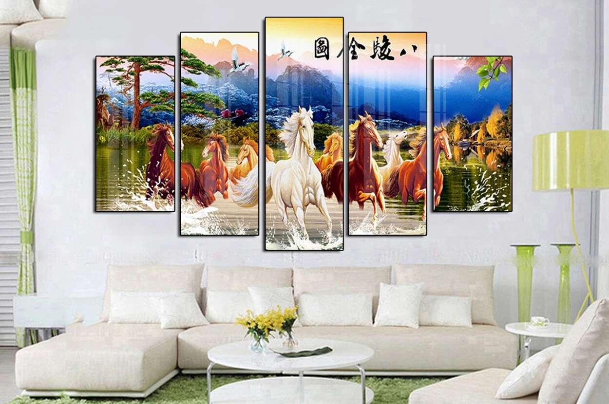 Tuổi hợp và kỵ với tranh tráng gương Mã Đáo Thành Công Vĩnh Phúc