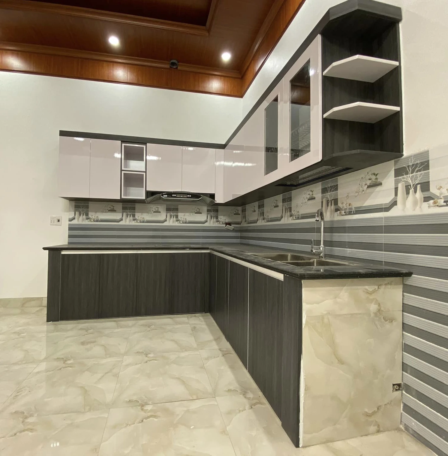 Tủ bếp gỗ công nghiệp tại Thanh Khê Đà Nẵng