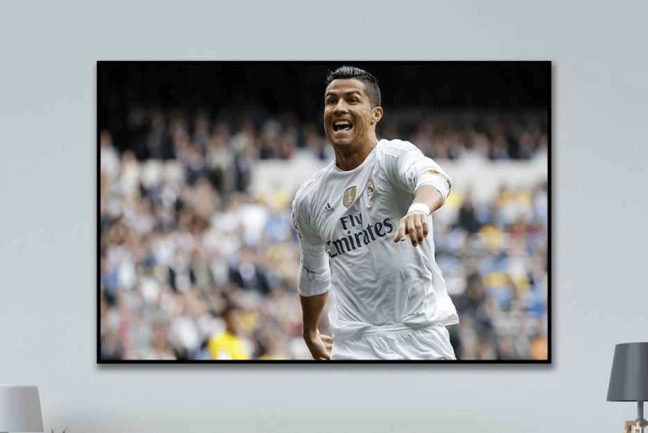 TRANH TREO TƯỜNG CẦU THỦ RONALDO ĐÀ NẴNG HOT 2024 5 Tranh treo tường cầu thủ Ronaldo Đà Nẵng