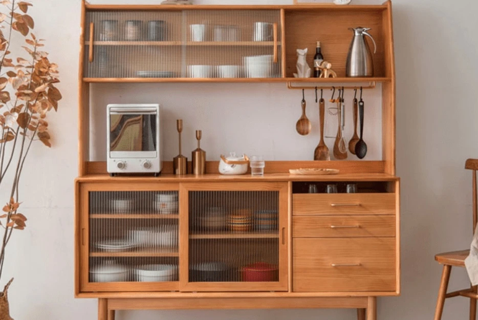 TOP 8 MẪU TỦ BẾP ĐỨNG TẠI QUẬN SƠN TRÀ ĐÀ NẴNG 8 Tủ bếp đứng phong cách tối giản Đà Nẵng