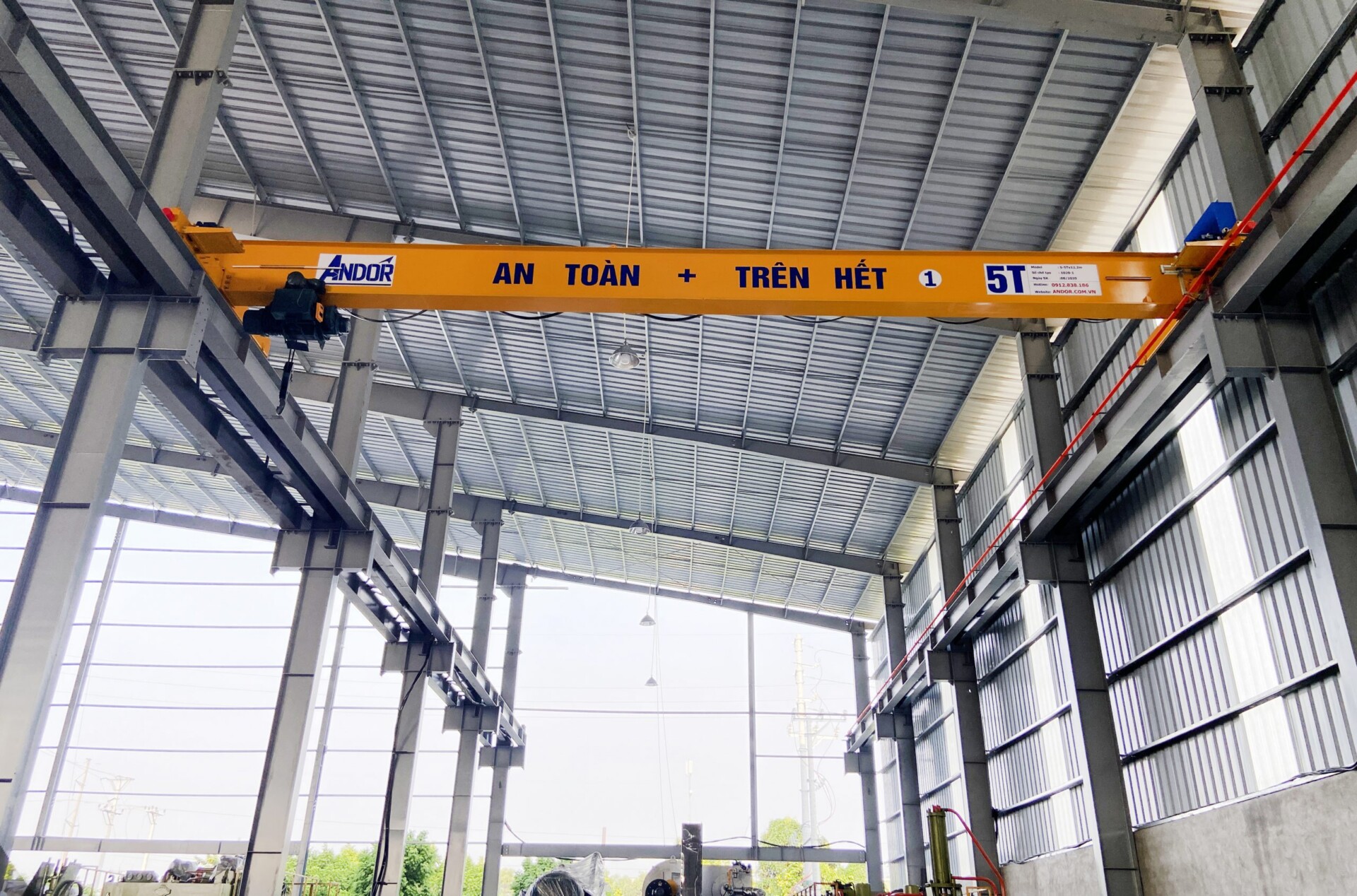Thi công nhà xưởng khung thép tiền chế Đà Nẵng