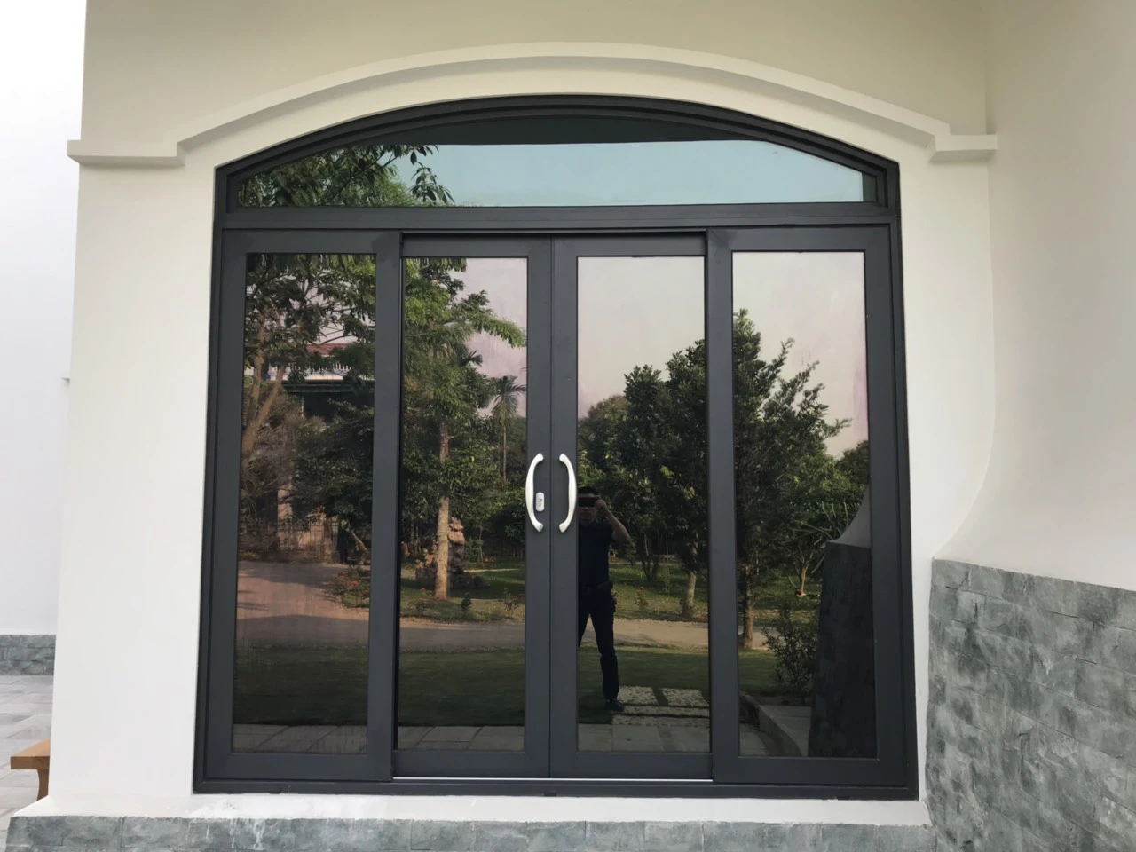 Cửa nhôm bốn cánh đẹp Đà Nẵng
