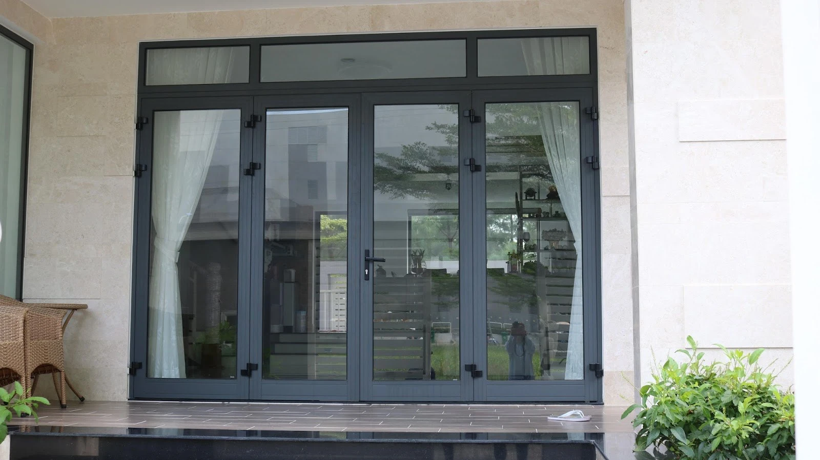 Cửa nhôm bốn cánh đẹp Đà Nẵng