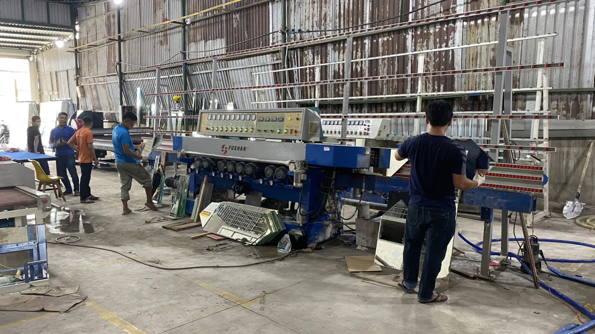 Xưởng gương kính Đà Nẵng