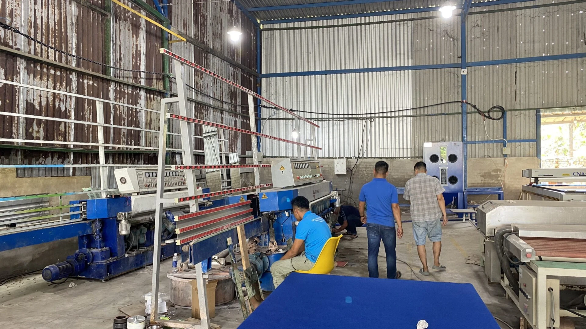 Xưởng gương kính Đà Nẵng