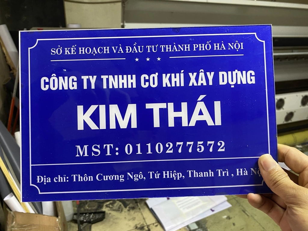 in alu bảng hiệu công ty Hà Nội