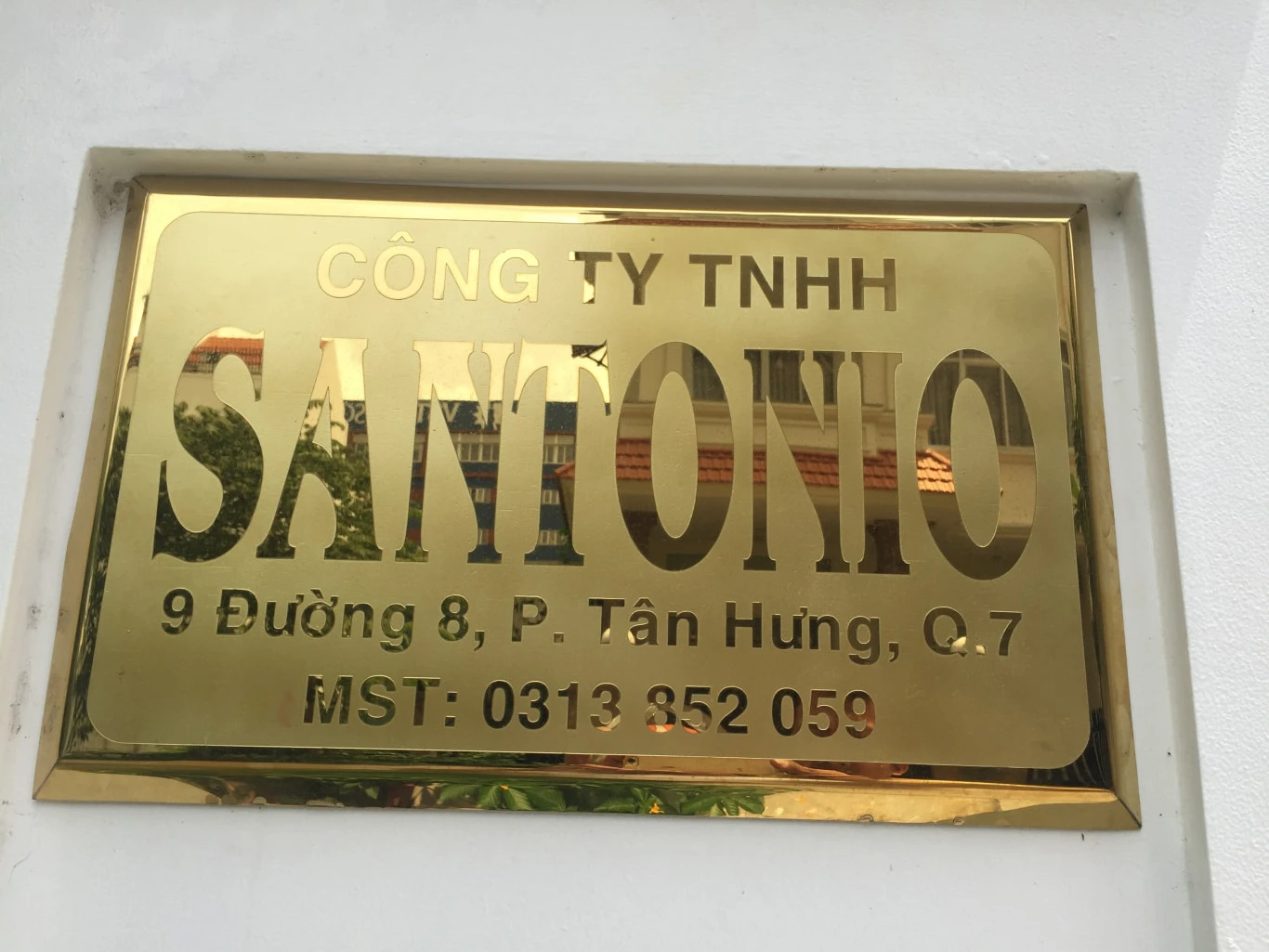 In bảng hiệu inox quán ăn Hải Phòng 2025: Bí quyết thu hút thực khách đầu tiên