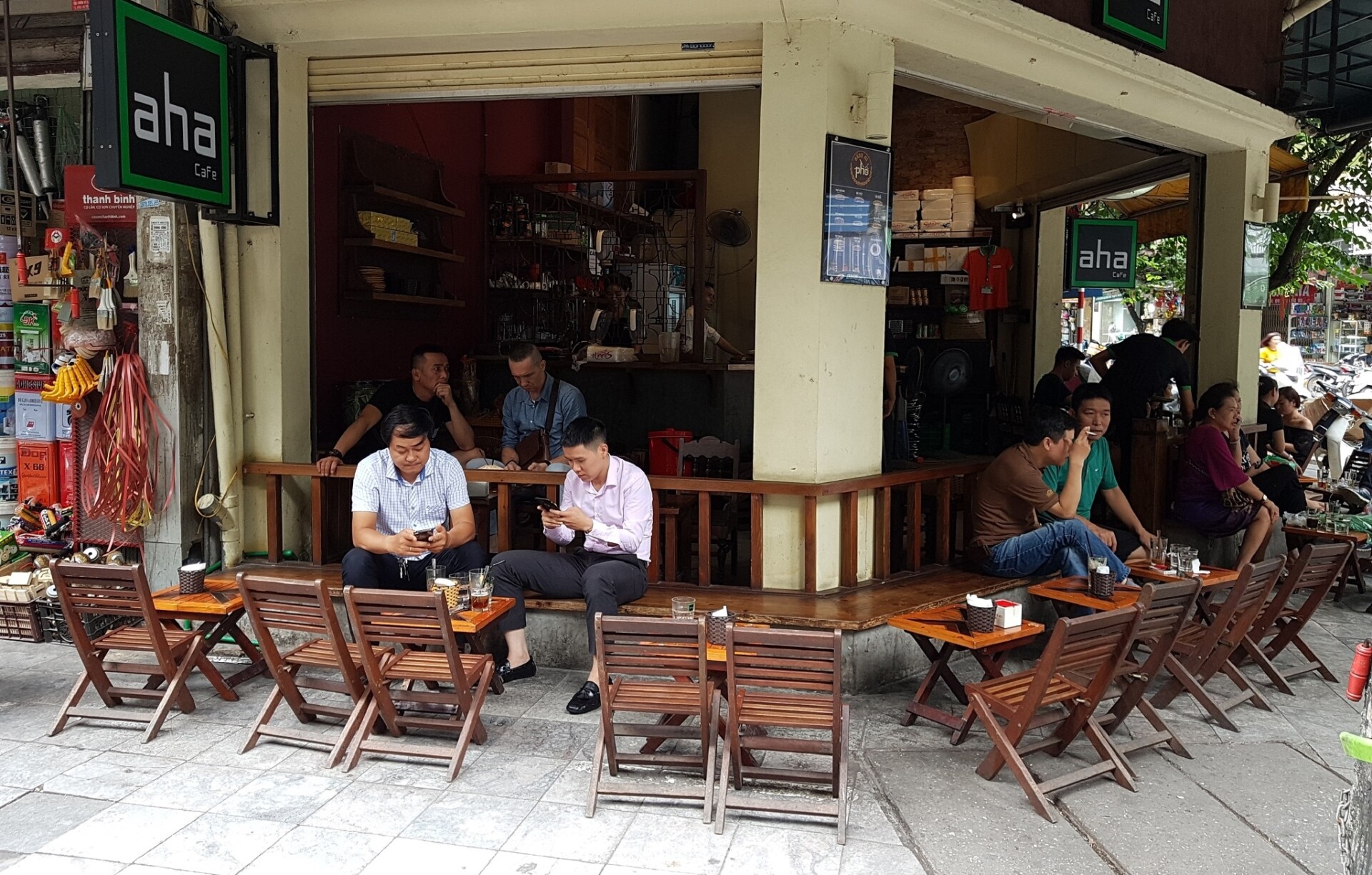 Thiết Kế Quán Cafe Cóc Quảng Nam 2026 – Xu Hướng Mới Cho Không Gian Kinh Doanh Bình Dân Hiện Đại 2 thiết kế quán cafe cóc Quảng Nam