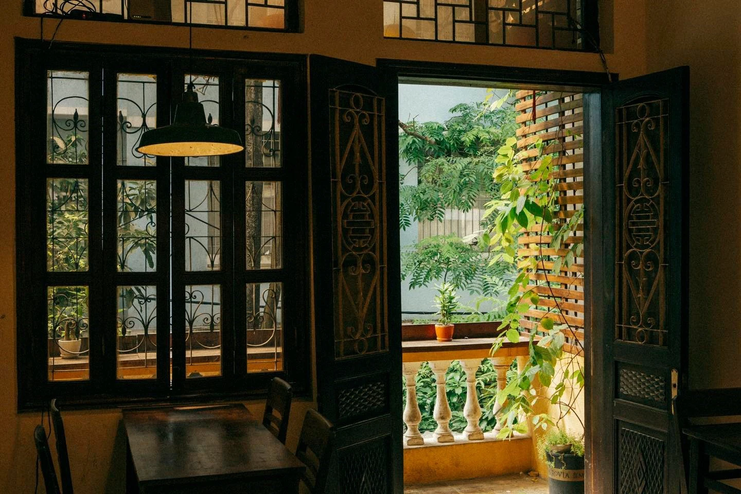 Thi công quán cafe phong cách cổ Hội An