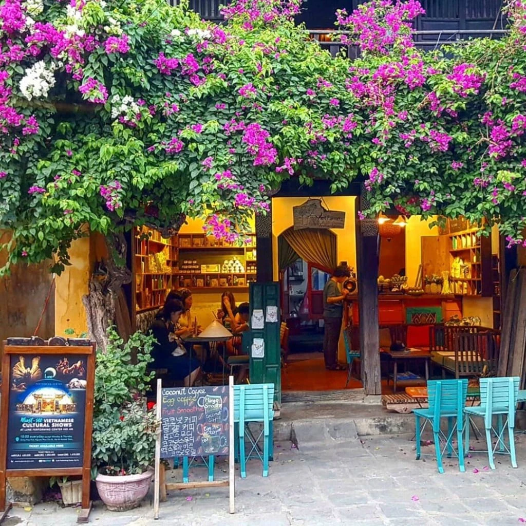 Thi công quán cafe phong cách cổ Hội An