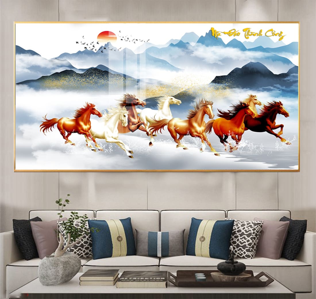 Tranh tết ngựa bát mã mặt gương treo phòng khách Huế – Biểu tượng thành công; thăng tiến năm 2026 1 Tranh tết ngựa bát mã mặt gương treo phòng khách Huế