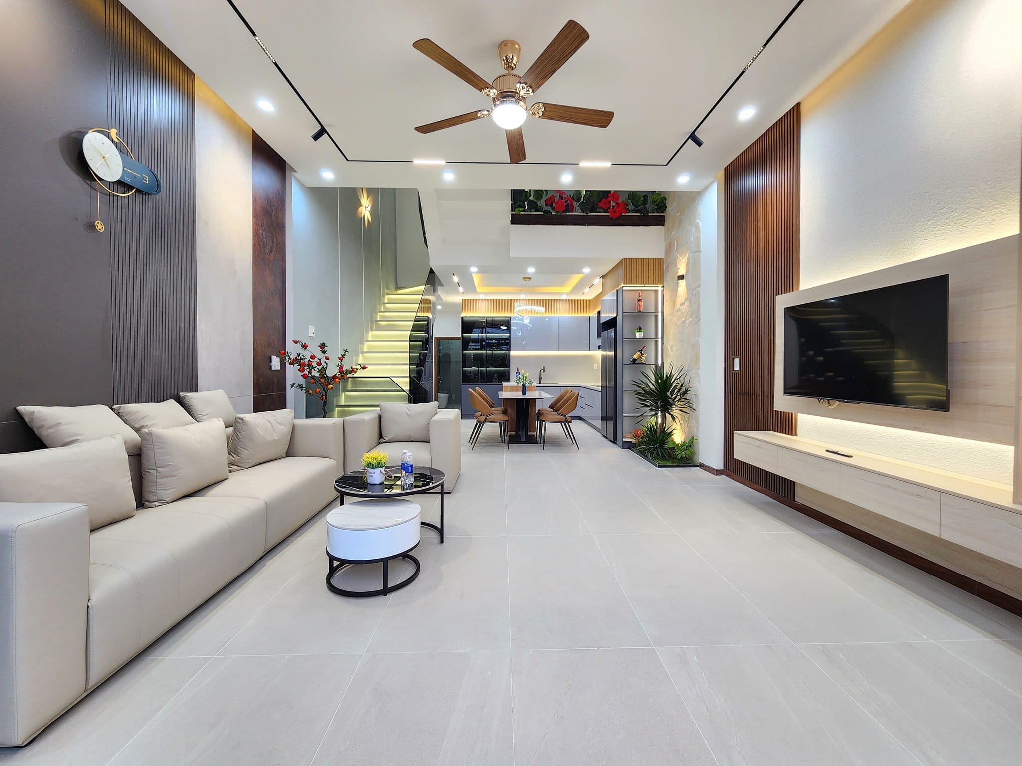 Thi công nội thất nhà phố TP Hồ Chí Minh phòng khách hiện đại Oha Decor