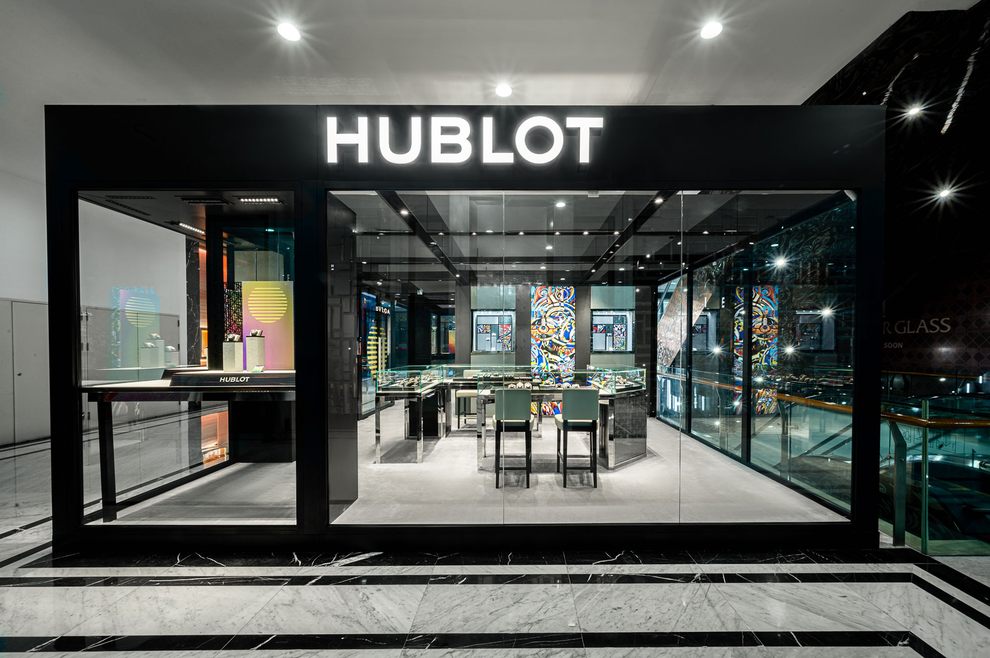 Thi công nội thất showroom Đà Nẵng