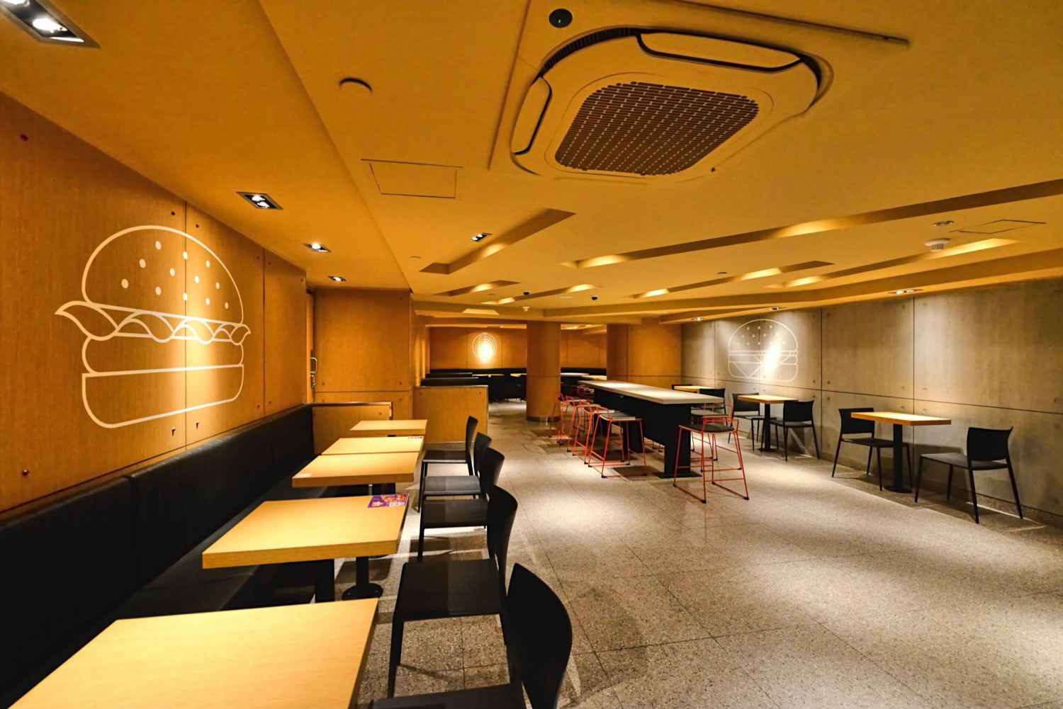 Thi công thiết kế shop Quảng Bình