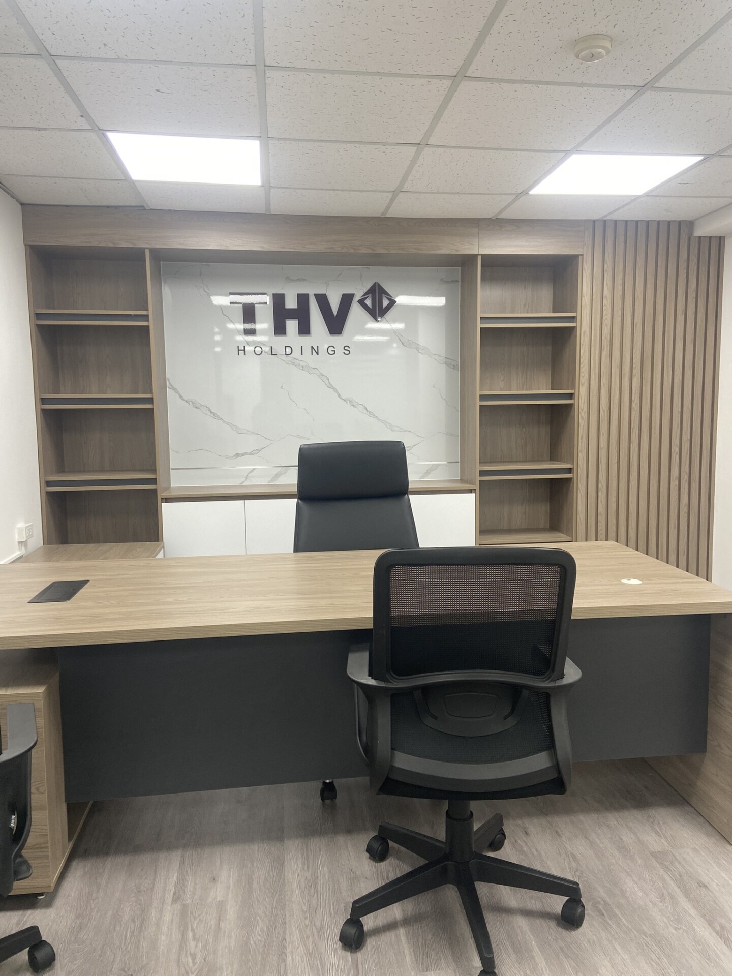 Thiết kế nội thất phòng họp Huế