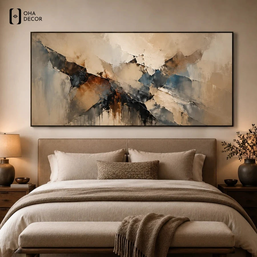 6 Bí Quyết Chọn Tranh Trừu Tượng Thích Hợp Trang Trí Phòng Ngủ Long An Vỗ Về Giấc Ngủ 4 Treo bức Tranh Trừu Tượng Thích Hợp Trang Trí Phòng Ngủ Long An ở vách đầu giường giúp cân bằng dòng chảy không gian chuẩn kiến trúc