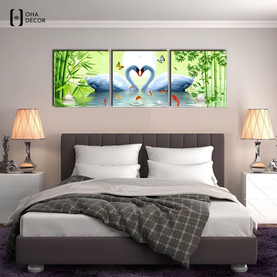 Cách chọn tranh phòng ngủ vợ chồng Vĩnh Long giúp không gian thêm ấm cúng 1 Tranh phòng ngủ vợ chồng Vĩnh Long phù hợp với diện tích phòng