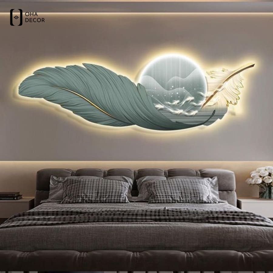 Tranh treo đầu giường lông vũ viền led Long Xuyên điểm nhấn lung linh cho giấc ngủ ngon 4 Khám phá các tạo hình đột phá của tranh treo đầu giường lông vũ viền led long xuyên